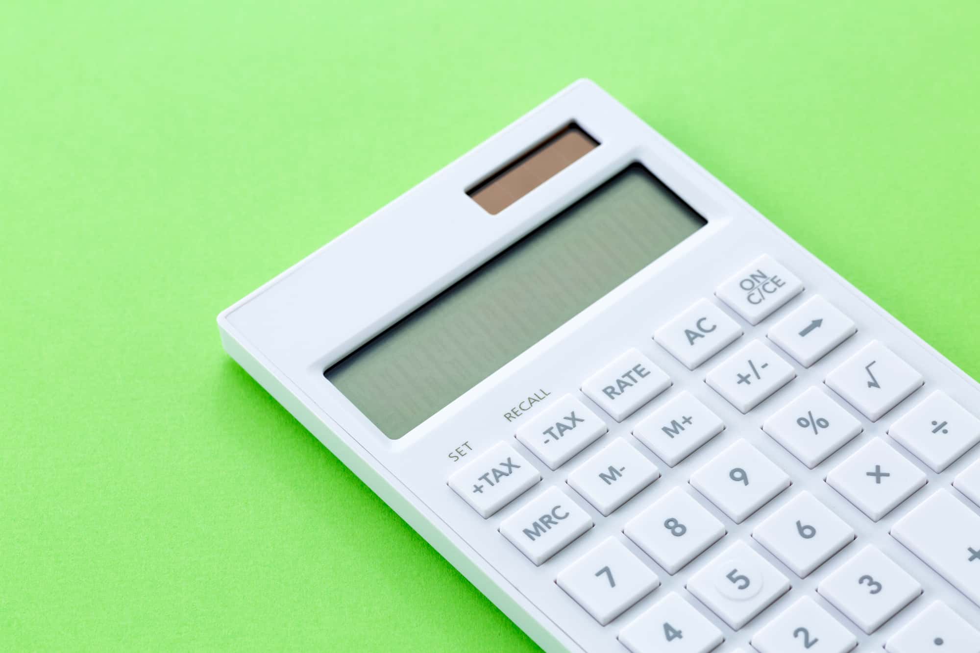 リップアートメイクの施術にかかる費用のイメージ